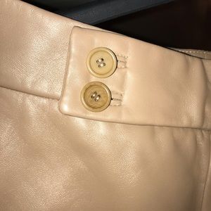NEW! Never worn Ladies Hugo Boss Tan Leather Skirt